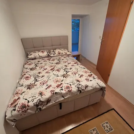Maria Lussi 6 * Pula